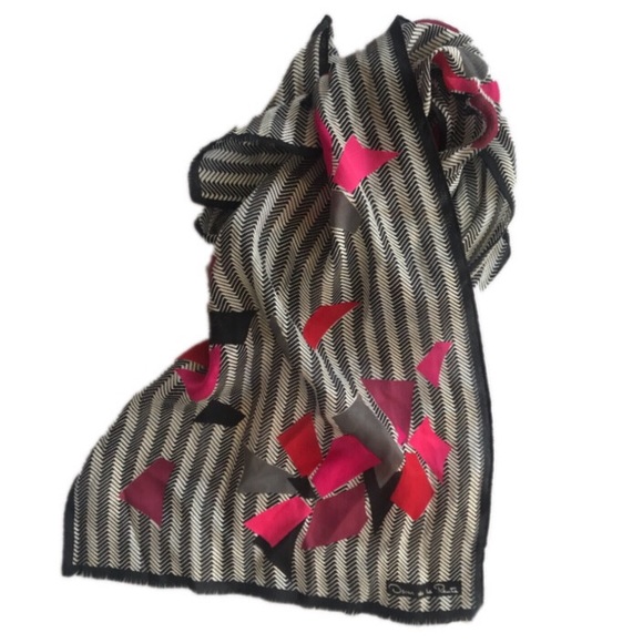 Set of 4 scarves, different colors/styles! - Picture 2 of 5